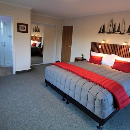 Labyrinth Gardens Guest House Takaka Esterno foto