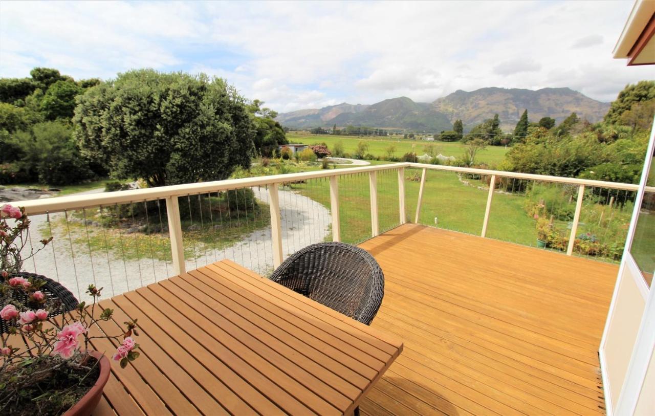 Labyrinth Gardens Guest House Takaka Esterno foto